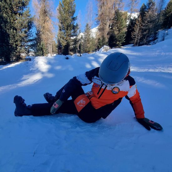 stretching-sulla-neve-03 stretching-sulla-neve-03